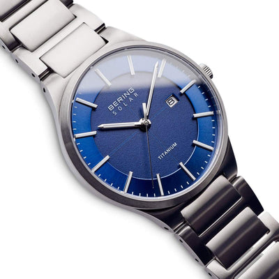 V2HF0E43E92CFBF808081AA72FC9429318FR7465466P4